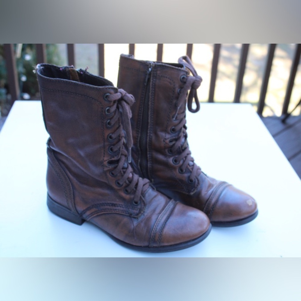 Steve Madden combat boots